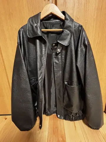 clear 가죽 자켓 블랙