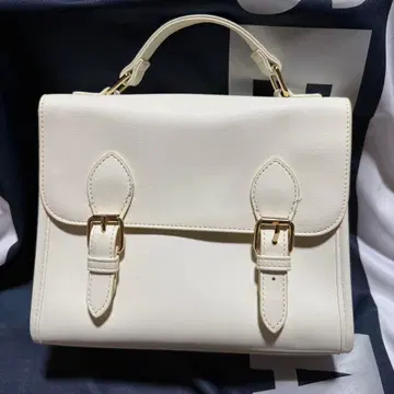 WEGO 이타백 화이트 새첼 이타 숄더 캔뱃지