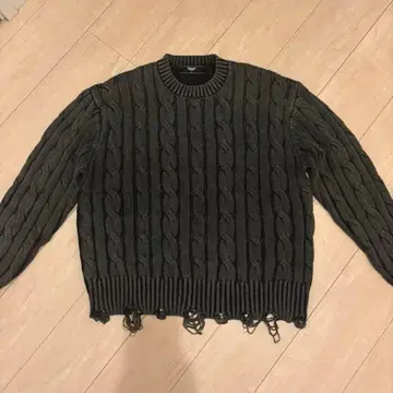 TRILLION 니트