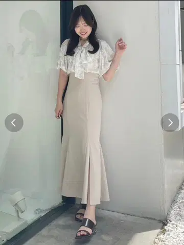 MERCURYDUO 백 레이스업 머메이드 스커트