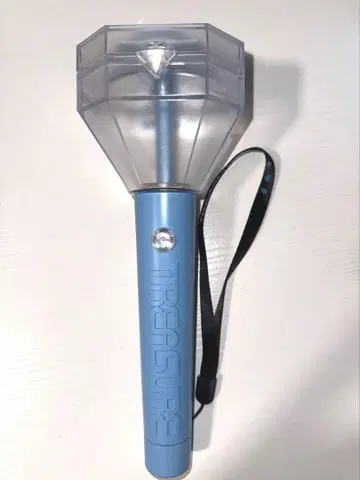 TREASURE OFFICIAL LIGHT STICK Ver.1