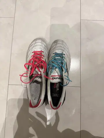 MORELIA NEO 4Japan 축구화 스파이크