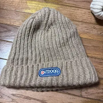 OUTDOOR PRODUCTS 베이지 니트 모자