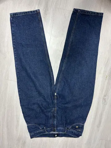 다크 블루 데님 팬츠