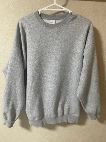 MUHAKU 무파구 그레이 맨투맨 WRAP UP CREW SWEAT