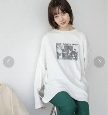 지나시스 USED 락 TLS 롱티 화이트 긴팔 티셔츠