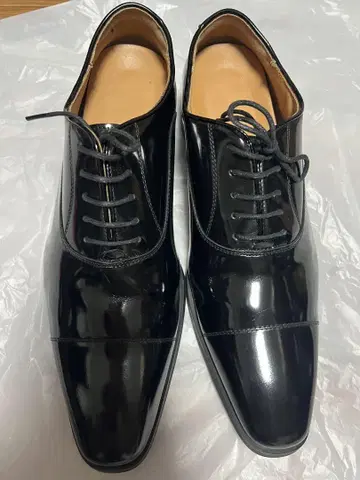 에나멜 패턴트 레더 스트레이트 팁 블랙 27.0cm 하라주쿠 구매