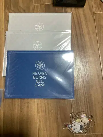 헤븐 번즈 레드 굿즈 묶음 판매