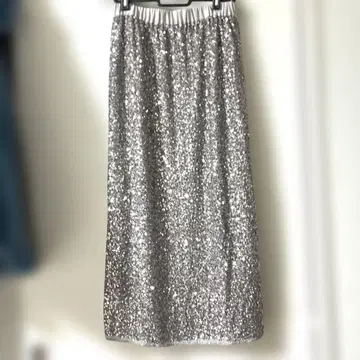 윔 가젯 실버 스팽글 타이트 스커트