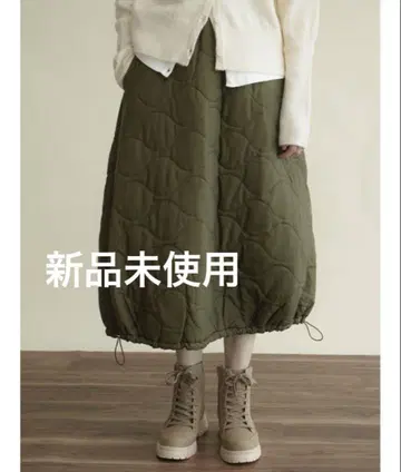 새상품 정가 12,500엔 피카 퀼티드 드로스트 코쿤 스커트 카키