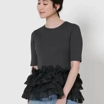 유나이티드 애로우즈 리본 페플럼 니트
