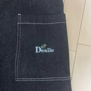 Deaile 다크 데님 숏팬츠 조츠