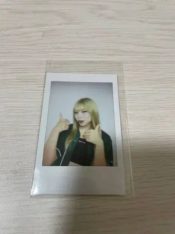 cyberagentlegit ENA 폴라로이드