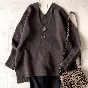 새상품급 프레임워크 부드러운 캐시미어 양V넥 니트 루즈핏