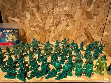 토이 스토리 버킷 솔저 아미 맨 버킷 버즈 가샤