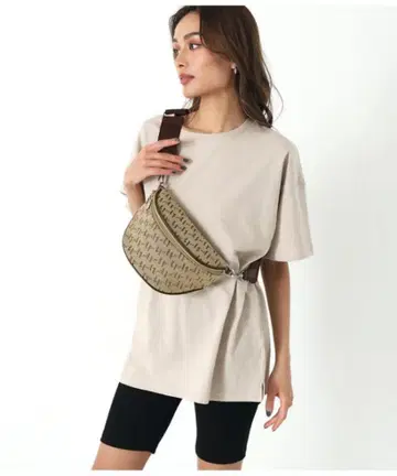 ANAP 모노그램 힙색