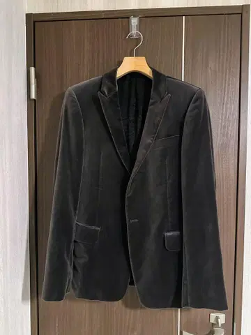 UNITED ARROWS WHITE LABEL 벨벳 자켓