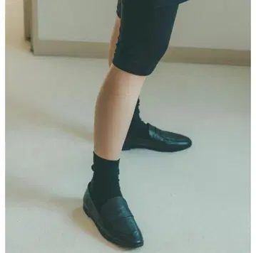 Dhyana. 디아나 도트 스무스 페니 로퍼