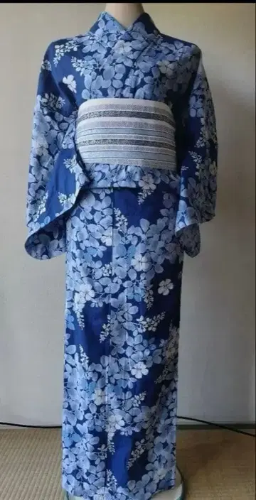 고금 파란색 꽃무늬 유카타 스트라이프 오비 포함