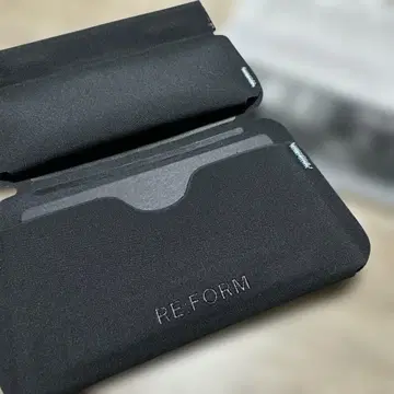 RE:FORM 블랙 코인 케이스 새상품