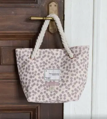 Herlipto HLT Cherry Tote Bag pale mauve