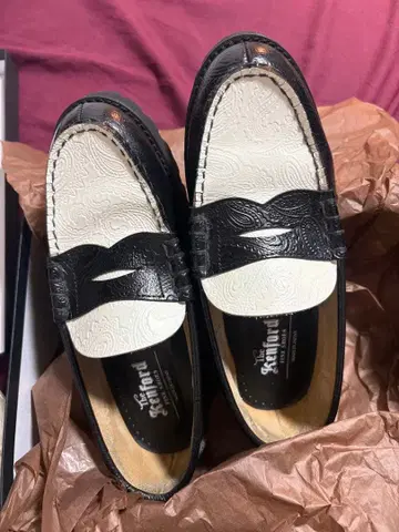 더 켄포드 파인슈즈 페이즐리 탱크 밑창 23.5