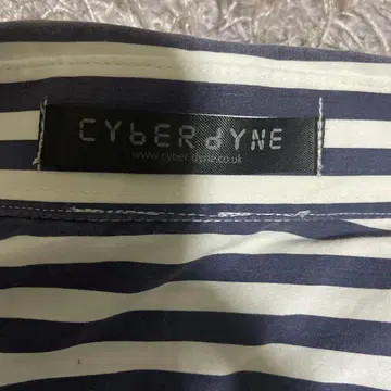 CYbER dYNE 사이버다인 스트라이프 긴팔 셔츠