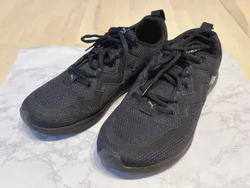 Puma SOFTRIDE 블랙 스니커즈