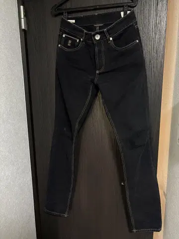 슬림 핏 블랙 데님 44