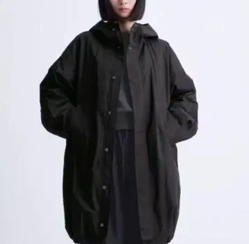 [ 새상품급 ] UNIQLO U 유틸리티 후디드 코트 블랙