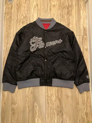 가격 인하! fakeasflowers 블랙 바시티 자켓