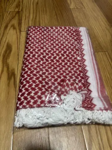 오사카 간사이 만박 EXPO 2025 요르단관 빨간색과 화이트 패턴 스톨