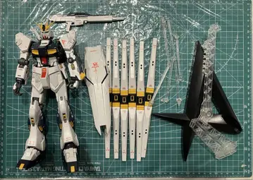 MG 뉴 건담 Ver.Ka 정크