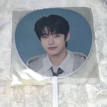 ZB1 김지웅 부채 TIMELESS WORLD 2024 제베원