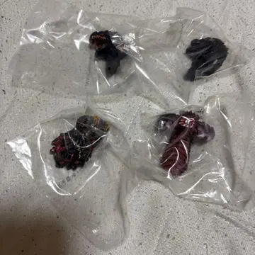 제일복권 고질라 괴수난무 -날뛰는 것들- E상 몬스터 헤드 마그넷