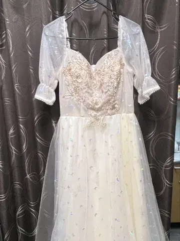 아이보리 비즈 자수 드레스