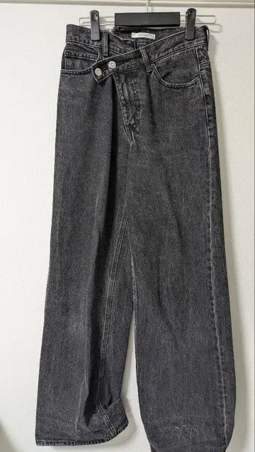 moussy 그레이 와이드 레그 데님 팬츠