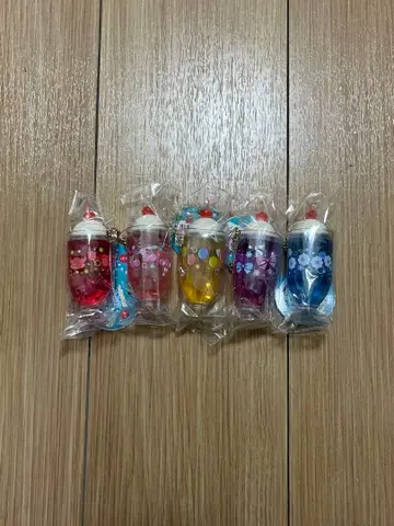 동글동글 눈망울 크림 소다 바다 생물들 클리오네