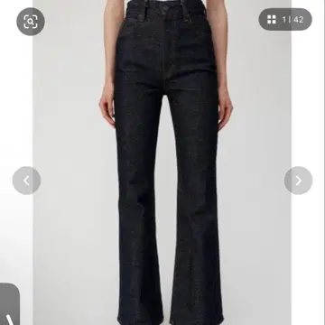 [ 새상품급 ] MOUSSY MVS FLARE 22inch 원워시