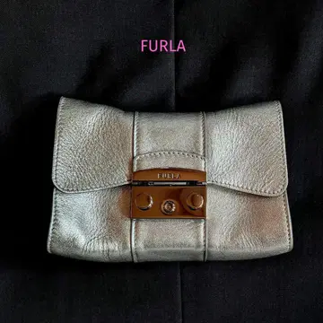 FURLA 실버 숄더백