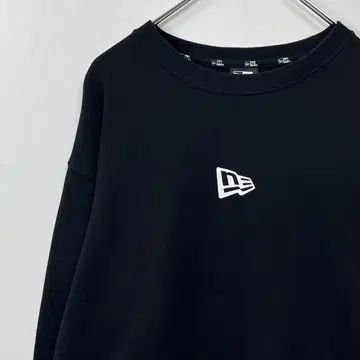 NEW ERA 로고 맨투맨