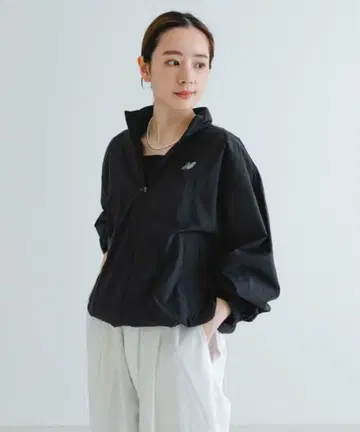 메루카리 택배 미사용 NEW BALANCE AT 우븐 자켓