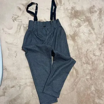 테이퍼드 팬츠 서스펜더 포함