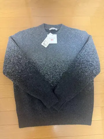UNIQLO 수플레 그라데이션 크루넥 스웨터 XS