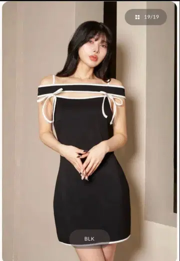 다리치/파이핑 오프숄더 미니 원피스