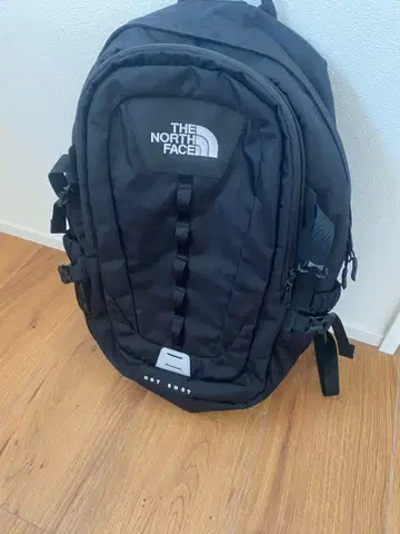 THE NORTH FACE 백팩 핫샷