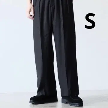 shiun LINEN STRAIGHT TUCK TROUSERS 24AW