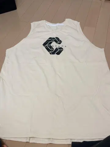 크로노스 탱크탑 M