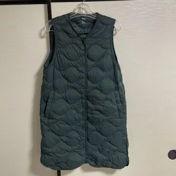 유니클로 UNIQLO 울트라 라이트 다운 베스트 롱 기장