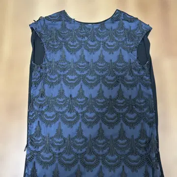 TSUMORI CHISATO 자수 슬리브리스 원피스